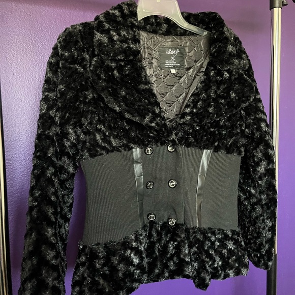 QQMY Jackets & Blazers - Unique Black Jacket Plush Faux Fur Corset Waist